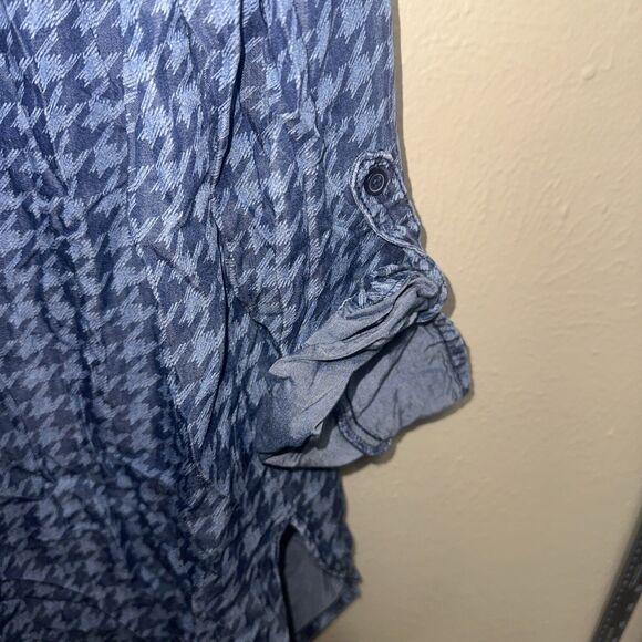 EST 1946 Women’s Button Down Blouse Large Blue Houndstooth Cotton Lightweight‎ - Picture 7 of 8